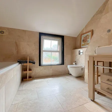 Apartment Opposite Business Centre Harrogate