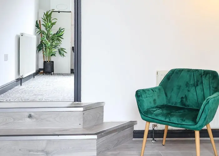 2 Bedroom Opposite Business Centre Apartment Harrogate