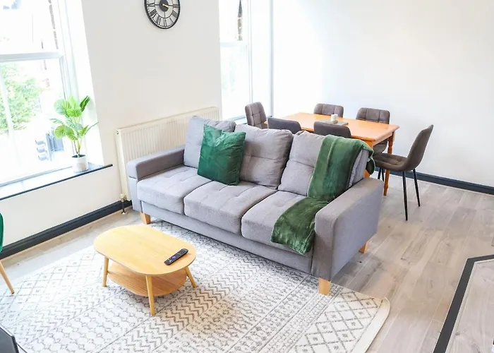 2 Bedroom Opposite Business Centre Apartment Harrogate